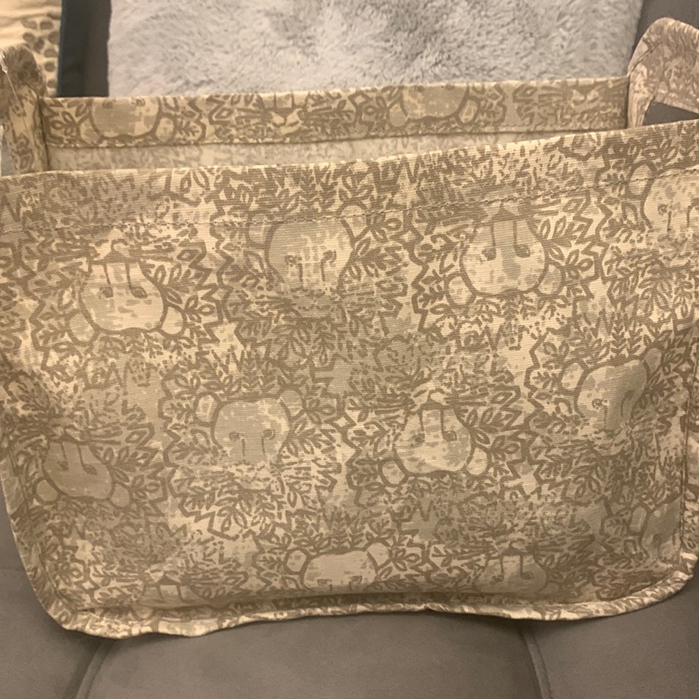 2-piece tote/diaper caddy and makeup bag/wet bag